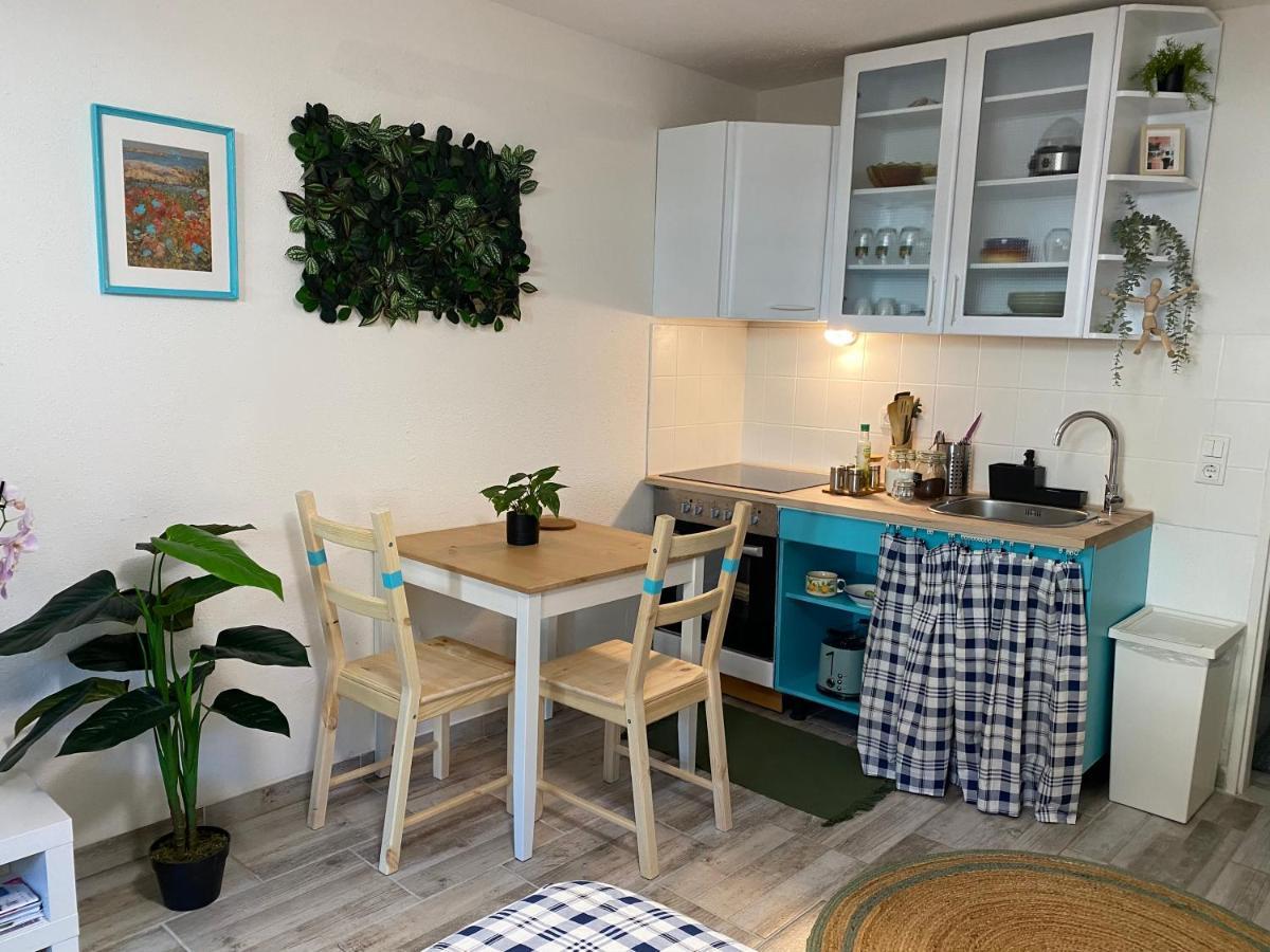 Sweet Home Apartment Hannover West - Contactless Check-In Exterior photo